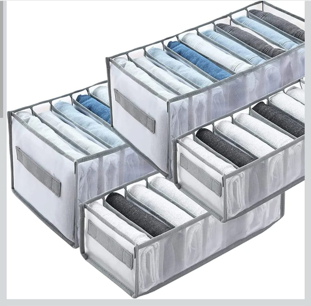 منظم ملابس داخليه